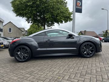 Peugeot RCZ